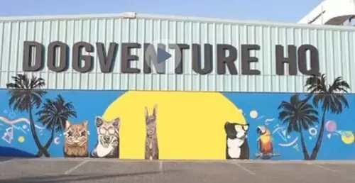 Dogventurehq Center
